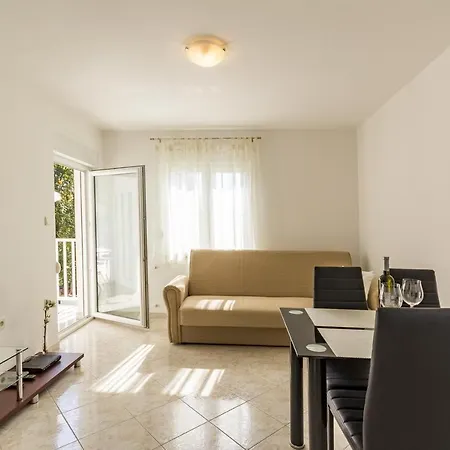 Valbandon 16261b Appartement
