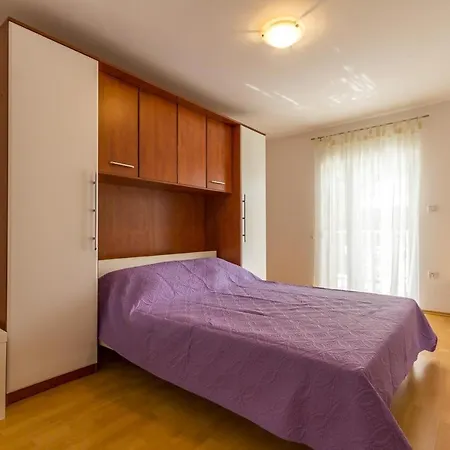 Valbandon 16261b * Fažana
